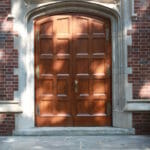 VU Alumni Hall door